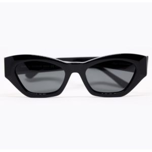 CLARK 4183 01 occhiali da sole montatura nera acetato forma cat-eye lenti grigie polarizzate stile vintage contemporaneo donna